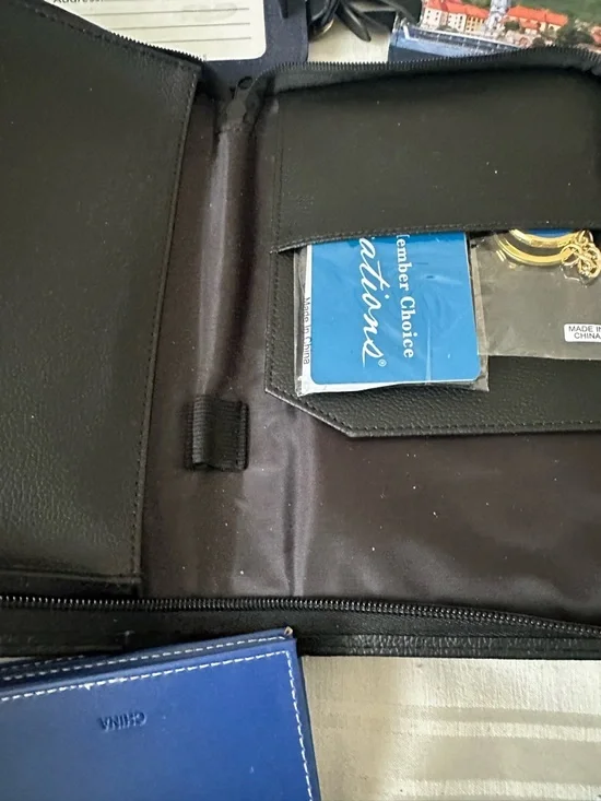 Branded Travel Accessory Set with Blue Nylon Drawstring Back Pack - Picture 8 of 13